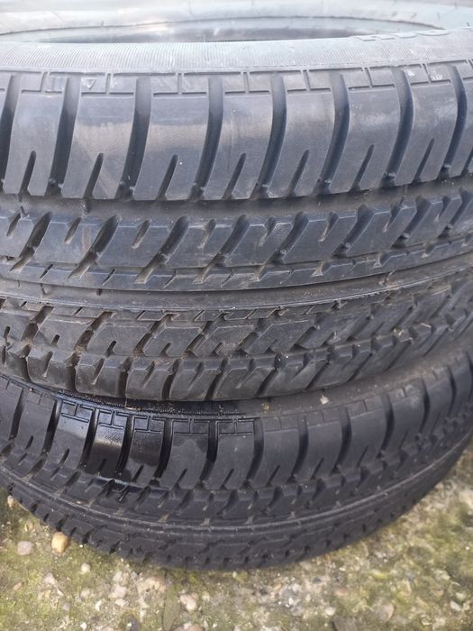 Tigar 205/60/15 2 броя летни