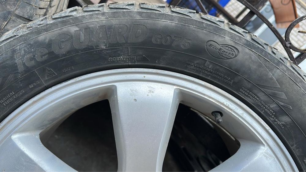 Колесо Тайота 200