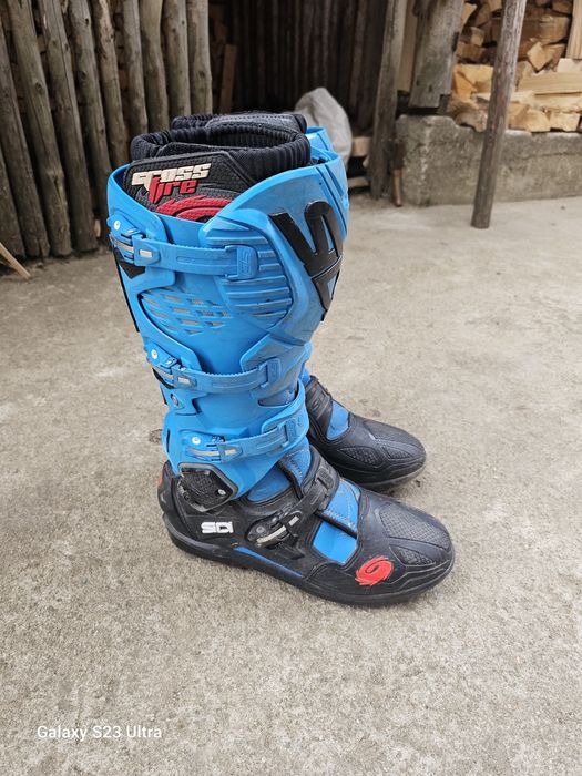 Aeroh sidi gross fire