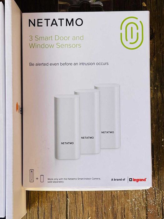 Sistem complet de alarmă video Netatmo, cameră+sirenă+detectoare usi