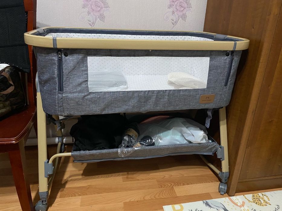 Приставная манеж для малыша