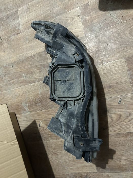 фара правый передний corolla 2007 E150