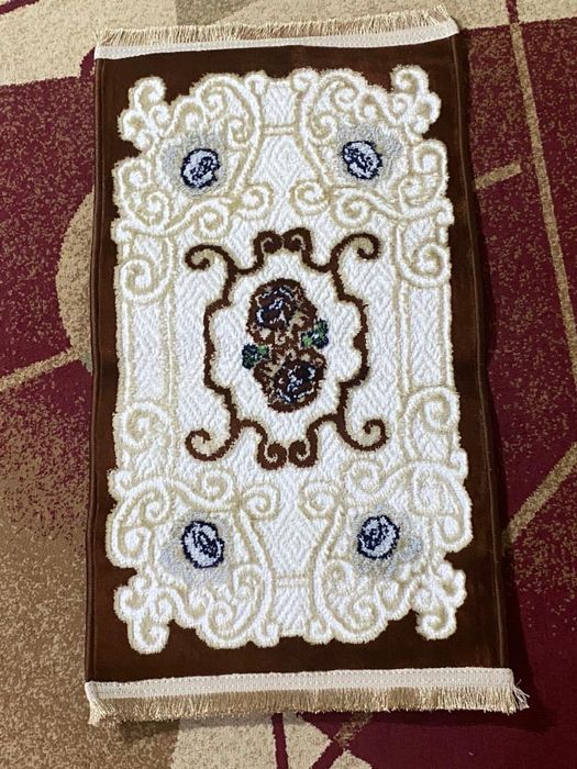 Коврики маленькие 1х1,5 примерно