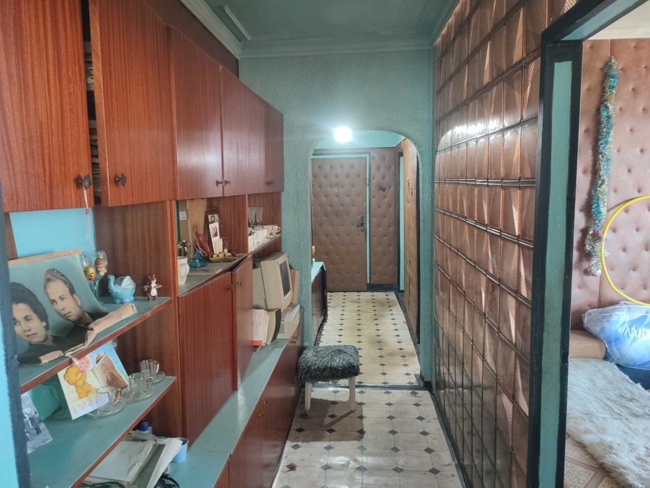 Продава се Двустаен апартамент в Търговище, Център - 68 кв.м за 825 €/кв.м - Снимка #7