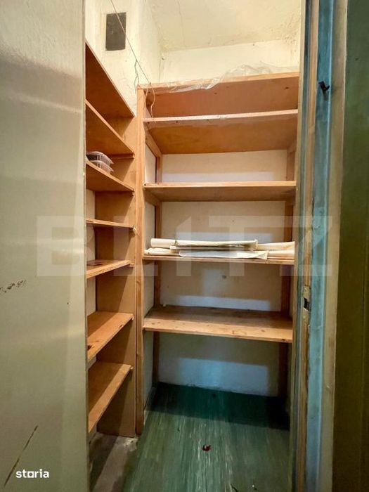 Apartament de vanzare, cu 2 camere, 52 mp, etaj 3, Dambu Pietros