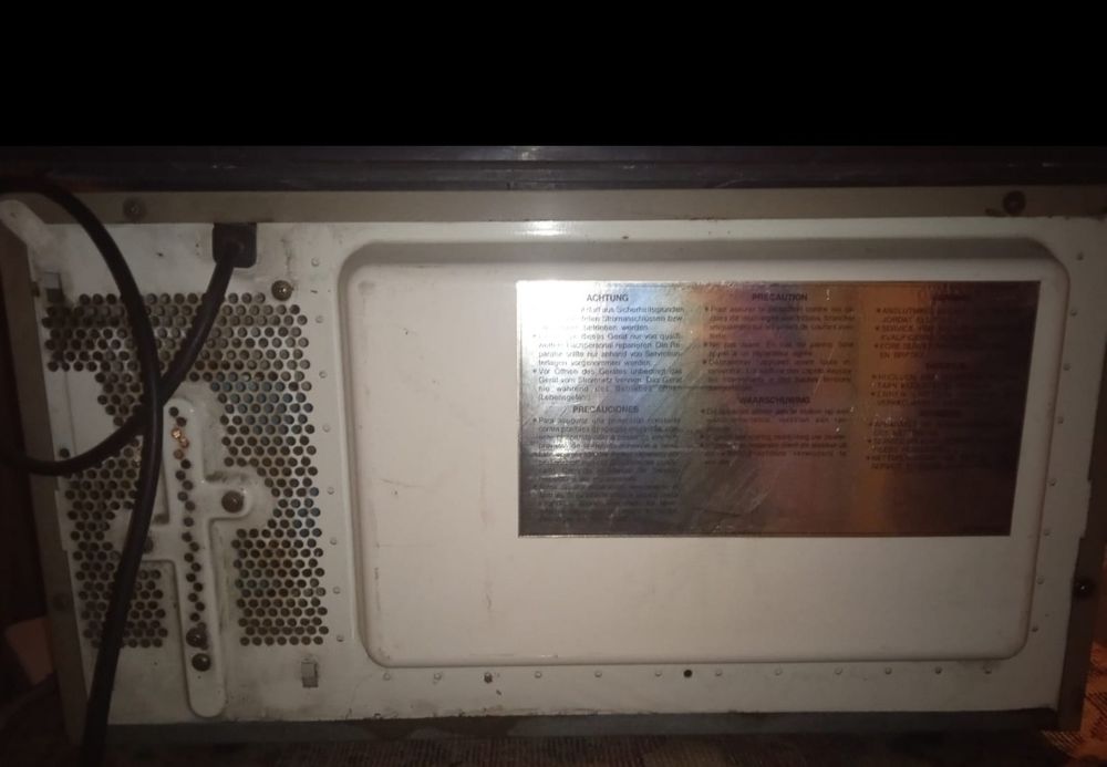 Микроволновка на зап.части