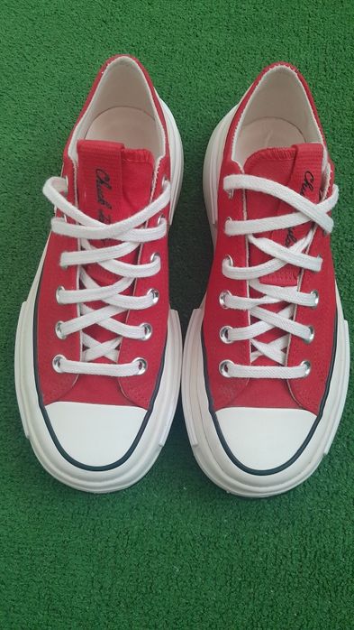 Дамски кецове Converse дебела подметка червени оригинални