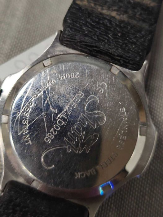 Часовник Shark 2-ld0285