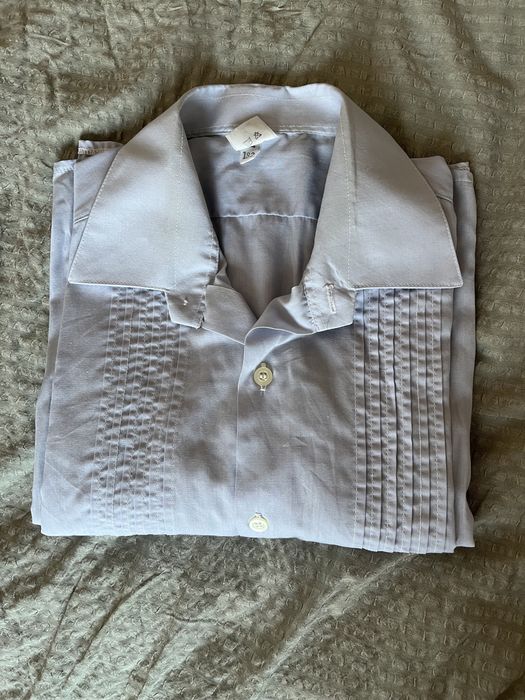 Светло синя риза