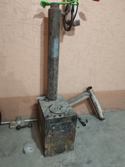 Котел под уголь.