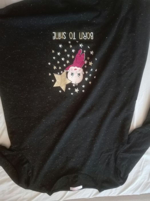 Дрехи за бремени майки.