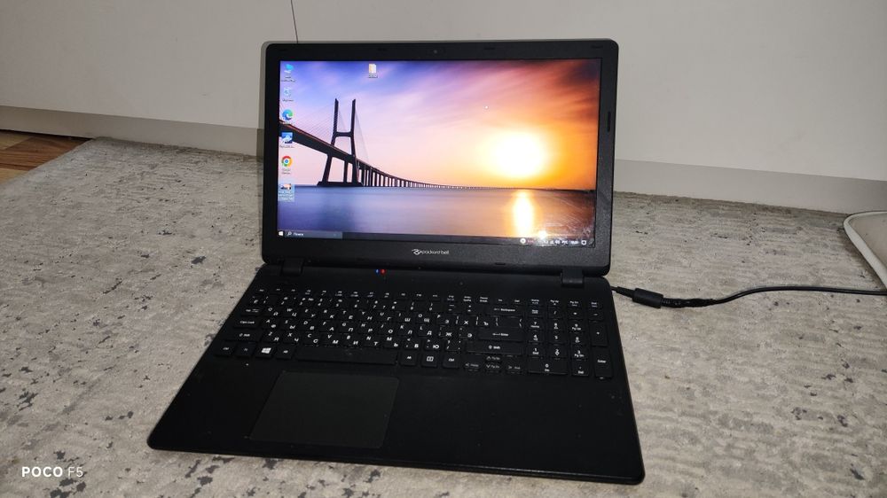 Ноутбук Packard bell продам