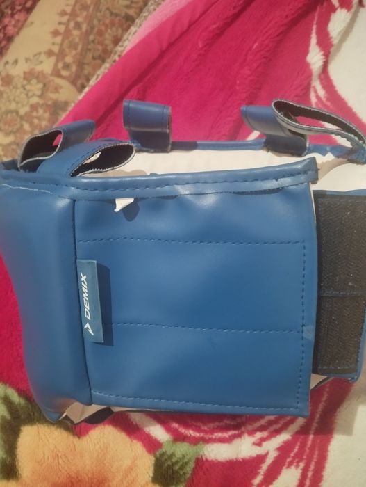 Продается шлем Demix