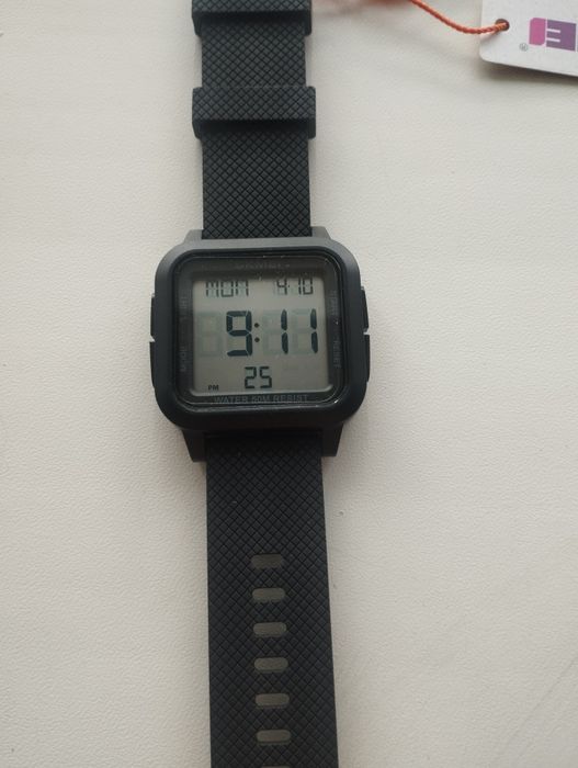 Продам наручные часы