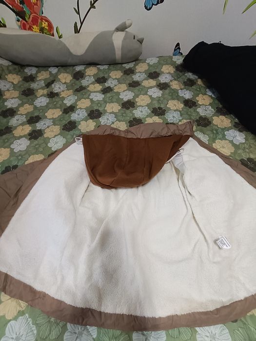 Продам куртку для мальчика.