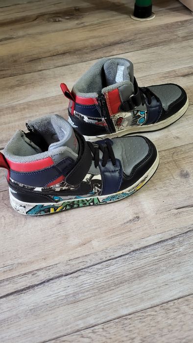 Ботинки демисезонные