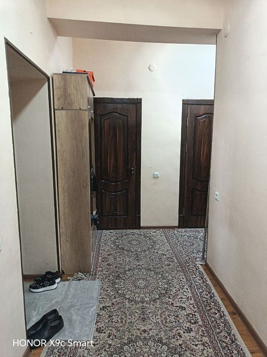 Продается 2х комнатная квартира. Янгихает район