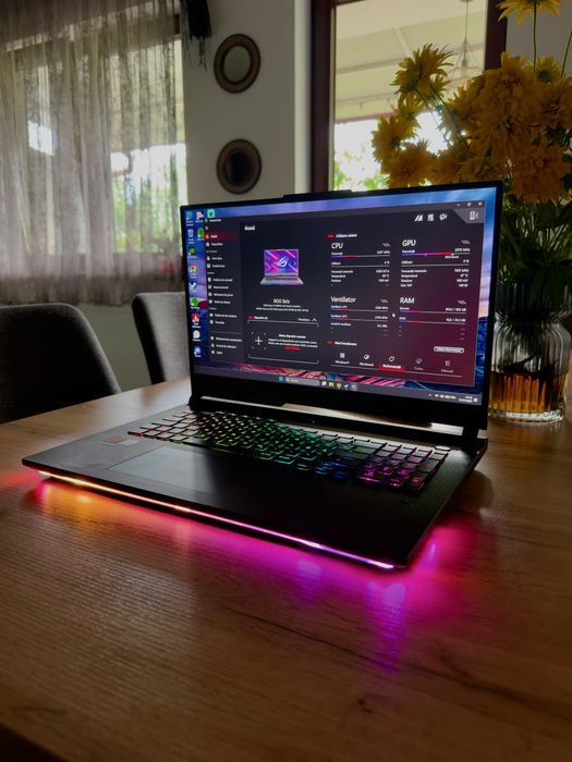 ASUS ROG G17 Gaming Laptop – Ryzen 9 7940HX / RTX 4060 / Amd Radeon Graphics /32GB DDR5 / 1TB SSD / 2560x1440 QHD 240Hz + CADOU Tastatură & Mouse