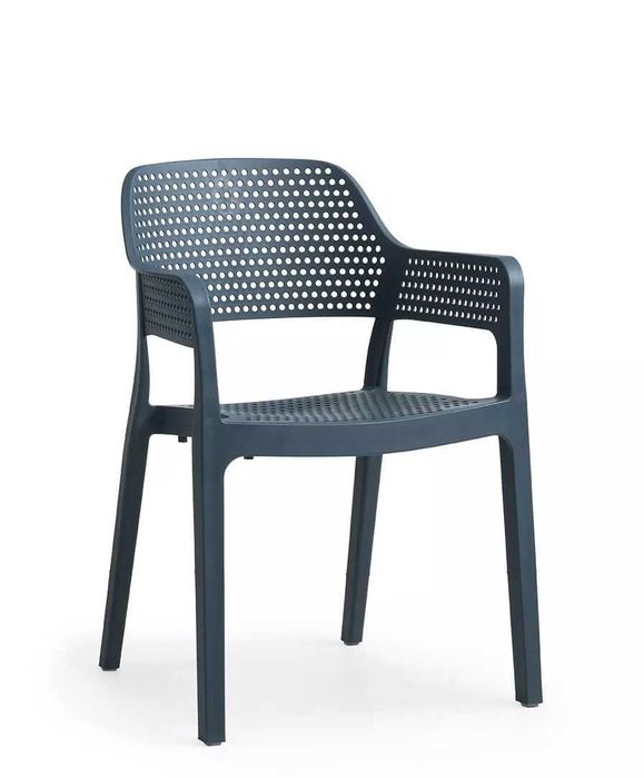 пластмасови столове за кафенета и ресторанти