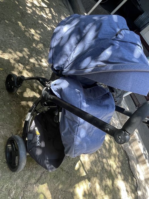 коляска  почти новая