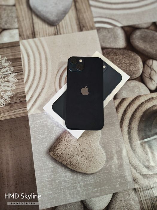Продавам Iphone 13 black /  128gb