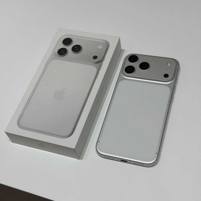 iPhone 17 pro Max 256 GB Silver Sim+Esim Рассрочка, Halol nasiya savdo