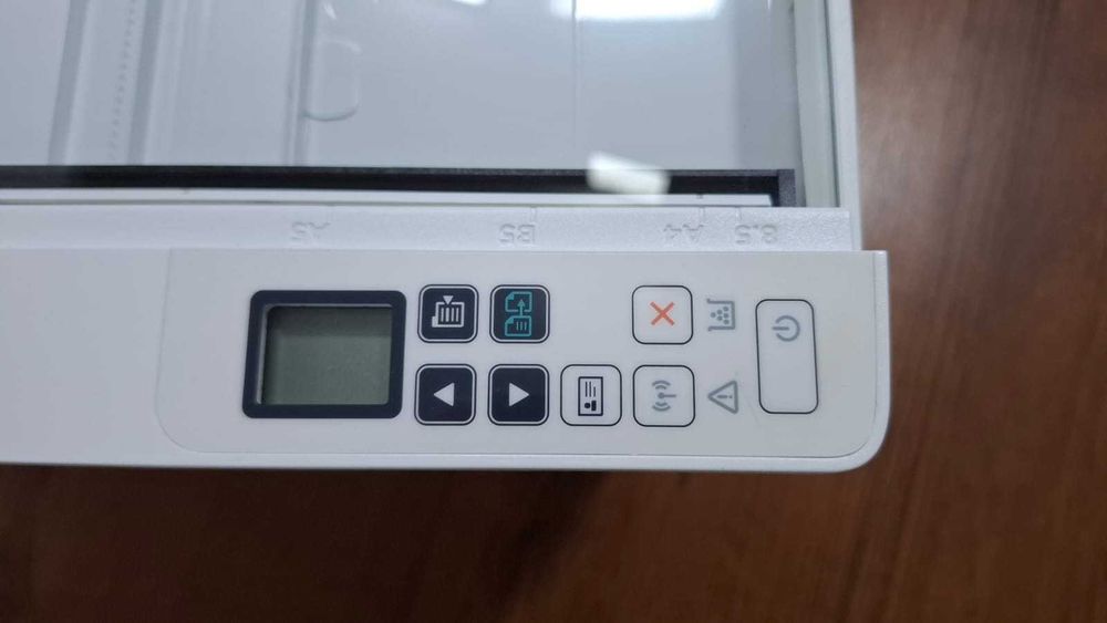 Принтер МФУ HP LaserJetPro MFP M28w новый