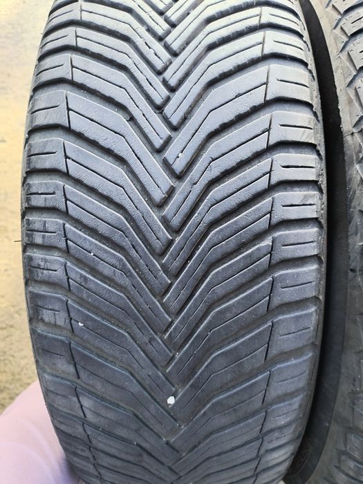 Michelin CrossClimate 215 55 18 DOT 2025