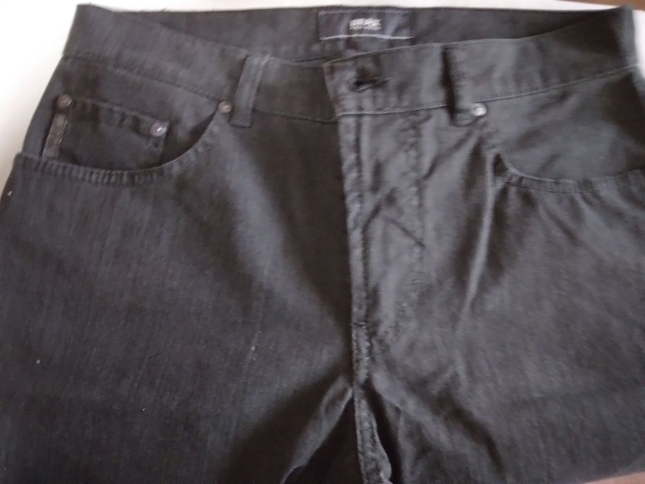 Дънки ,мъжки, прави,класически