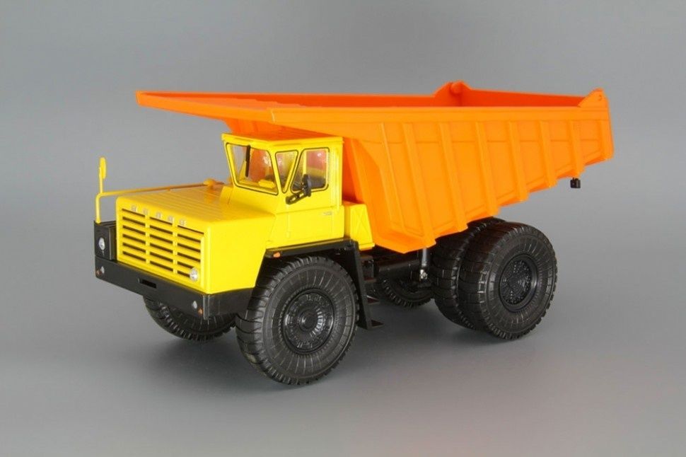 Belaz 7525 model 1:43