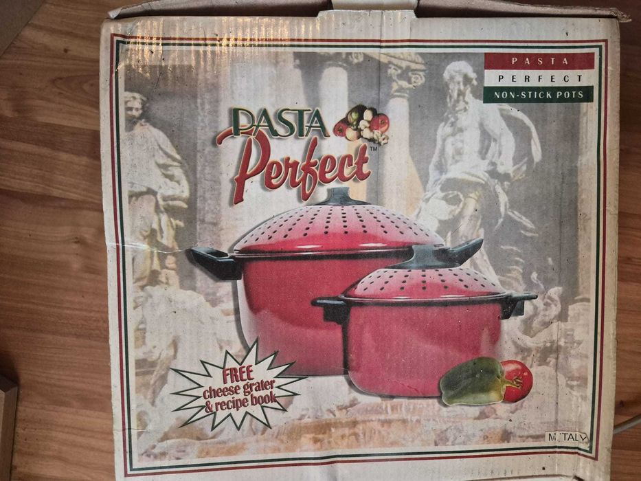 Oală pentru paste Pasta Perfect – antiaderentă – cu capac pentru scurgere