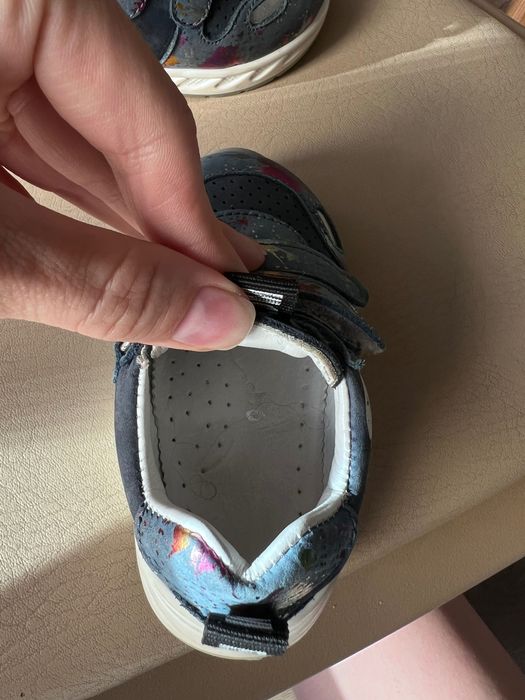 Кроссовки детские ортопедические