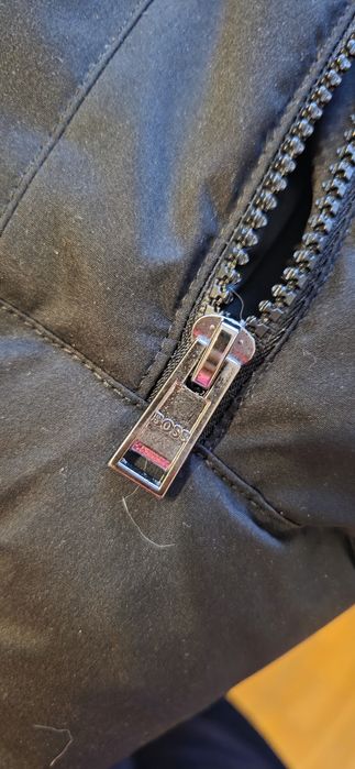 Ново  мъжко яке Boss