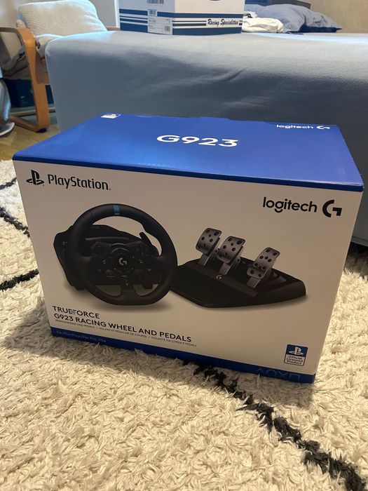 Volan Logitech G923 (PlayStation) - Sigilat