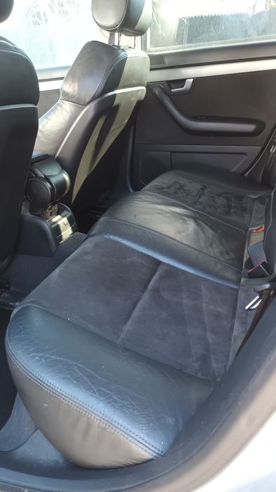 Vand audi a4 b7 pentru dezmembrări negociabil