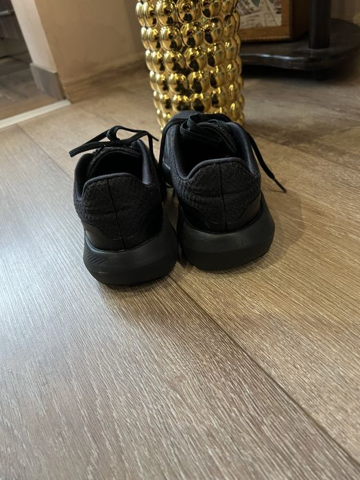 Марятонки Adidas унисекс