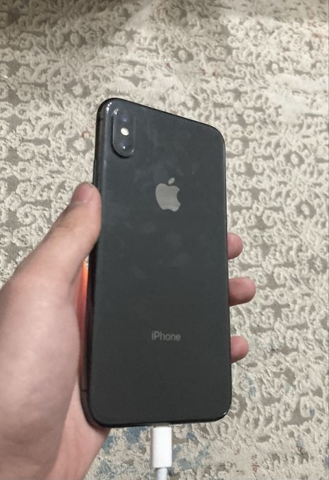 Продам Iphone  X
