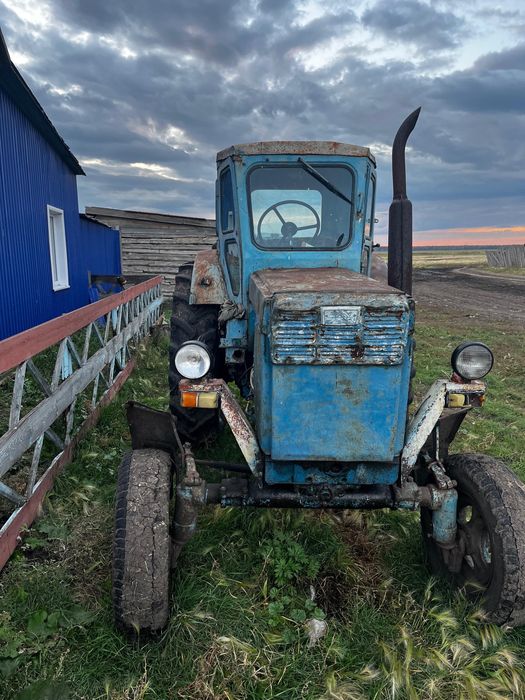 Продам трактор т40
