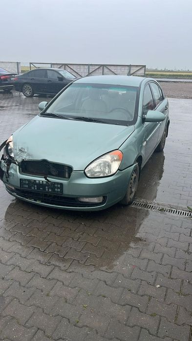 Dezmembram Hyundai Accent 1.5 diesel din 2008