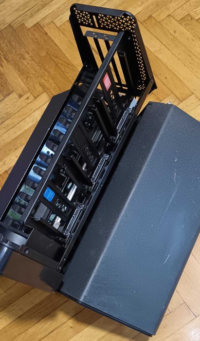 Vand carcasa PC/Calculator: Gamer Storm Tristellar