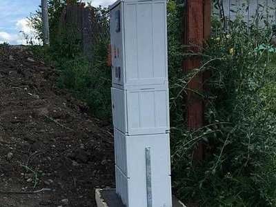 Proprietate Premiun Casă-vilă P+M de vânzare în Naipu (40 km de București) – Teren 2000 mp, priveliște superbă și neobturată spre râul Câlniștea.