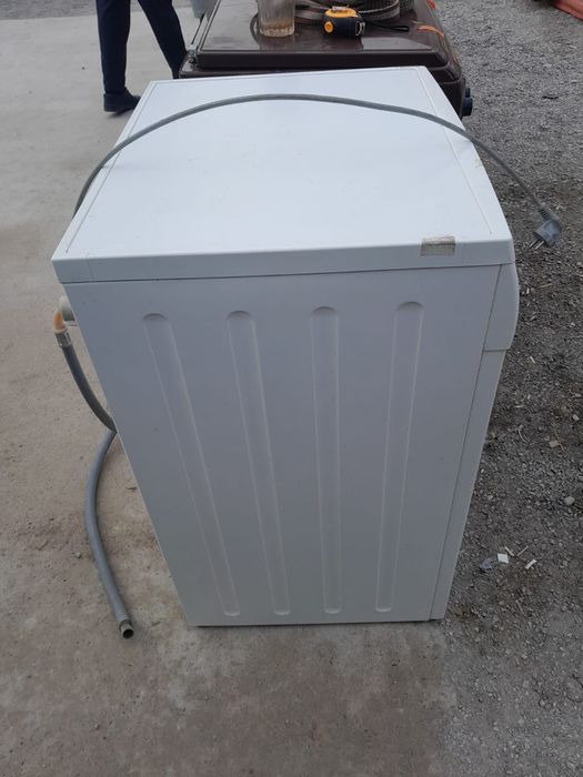 Стиральная машина автомат