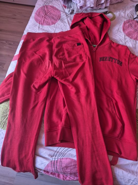 Оригинален анцунг Бенетон/Benetton запазен