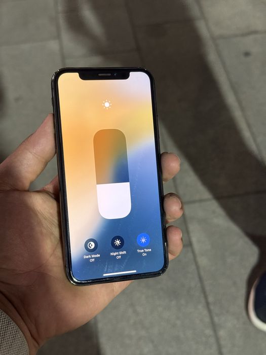 Iphone xs radnoyi