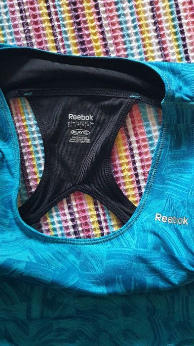 Maieu sport Reebok marimea S/XS