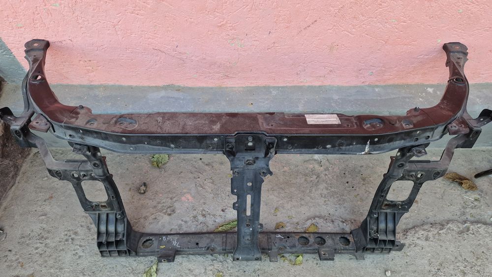 Телевизор Hyundai Sonata YF 2012