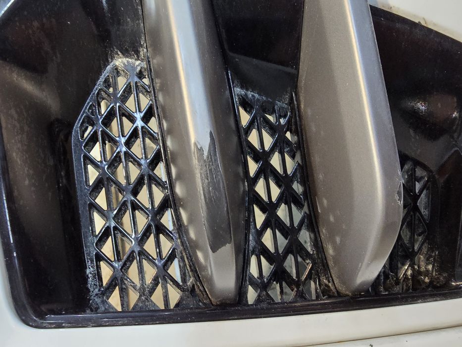 Бампер в сборе б.у оригинал Exeed lx