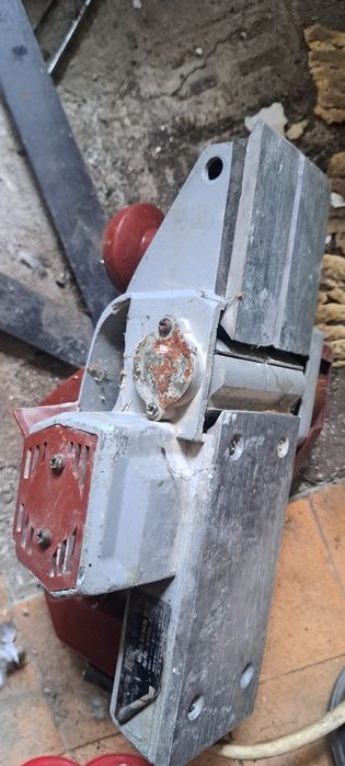 Электроинструмент