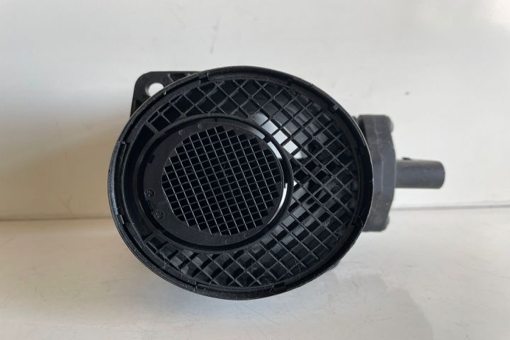 Debitmetru Bosch 0281002461 Audi A4 B7 seria