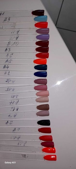 23 броя гел-лак, 99лв. всички